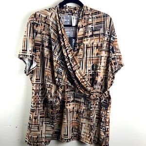 24seven Women’s 3X geometric brown colors, short sleeve ruched top wrap NWT